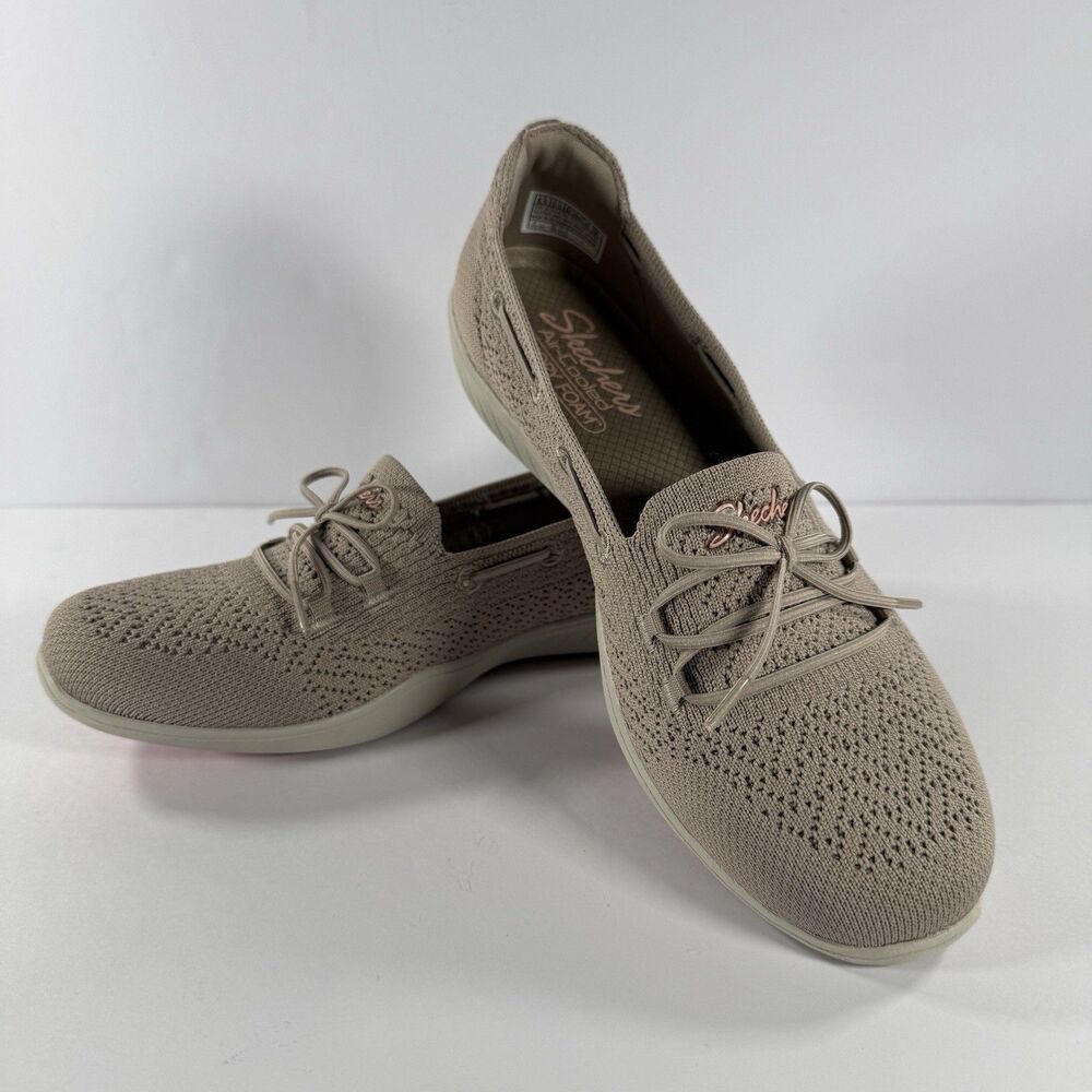 Skechers Newbury ST Preppy Gal Taupe Women's Slip On Shoes - Size 8.5 Worn Once